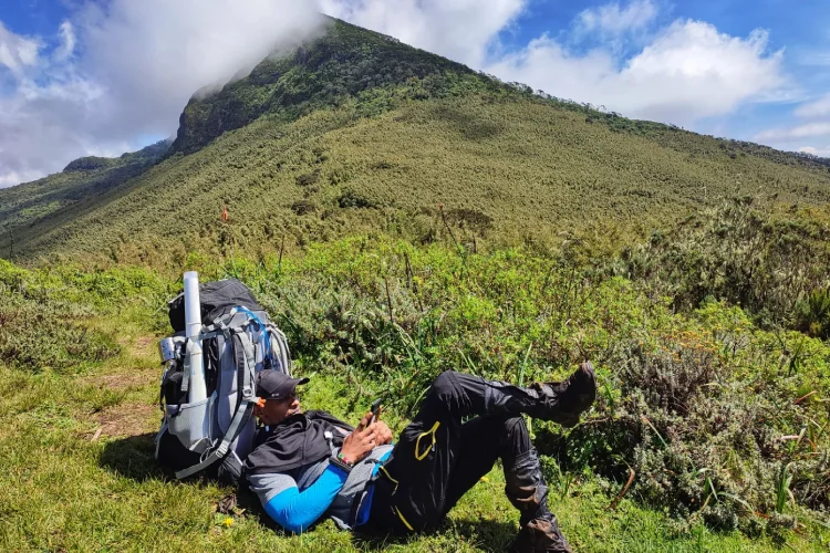 A hiking photograph featured on the earlier website.